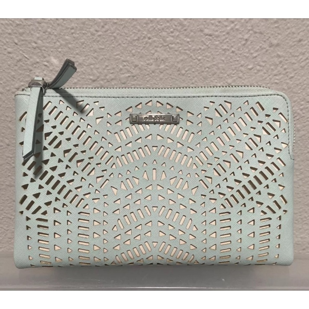 Stella & Dot Mint Clutch, Mirror, Perforated Hello Gorgeous Wallet 6"x9"